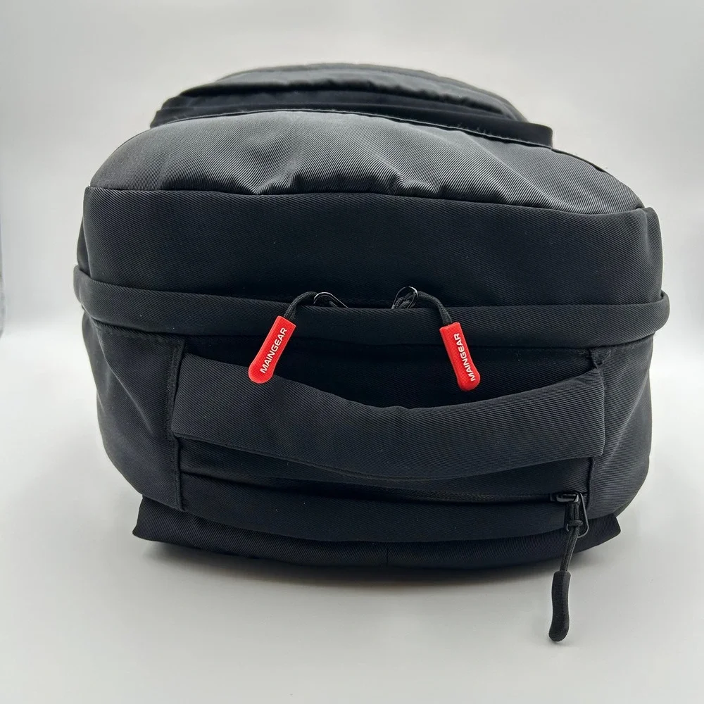EUC MAINGEAR Classic Laptop Gamer Tech Backpack Black Red Switch Phone Pockets